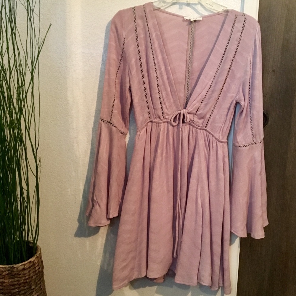 Flare sleeve dress